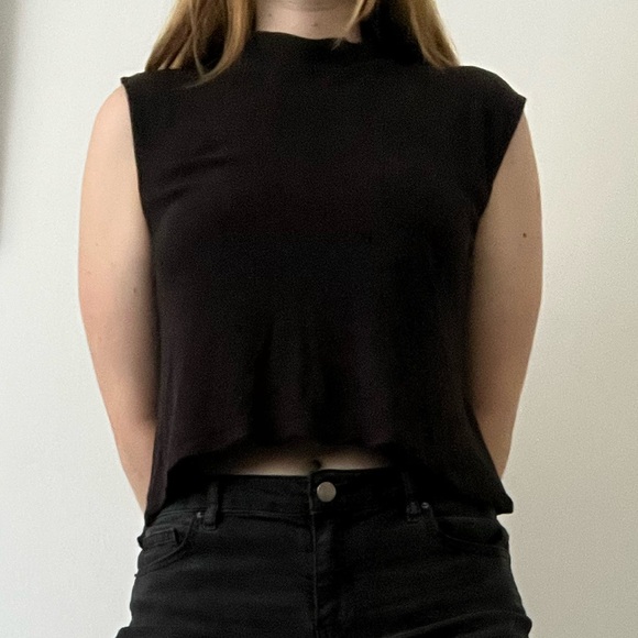 Splendid Black Muscle Tee - Picture 1 of 3